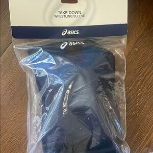 ASICS Black Wrestling Sleeve